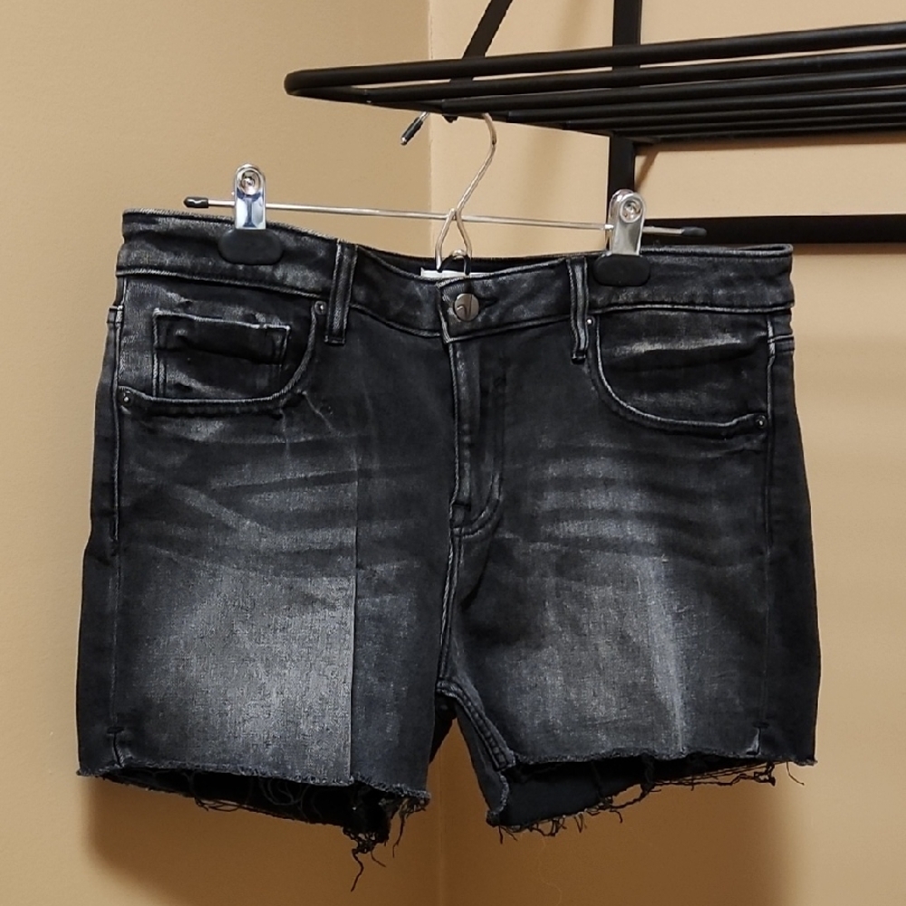 Vigoss Black Washed Denim Cutoff Shorts, Size 32